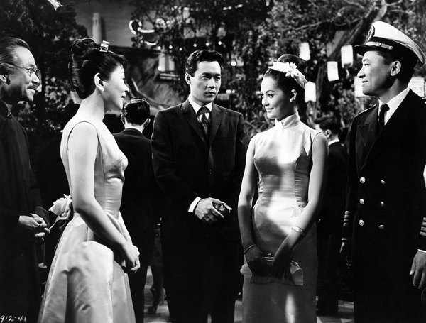 Kam Tong, Miyoshi Umeki, James Shigeta, Nancy Kwan, Victor Sen Yung Photo