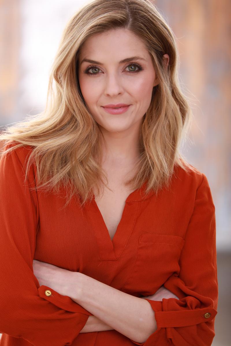 Podcast: BroadwayRadio Chats with Hallmark Movie Star Jen Lilley about Her Fight to Build Homes for Foster Children Image