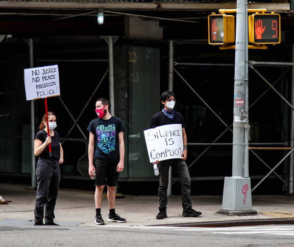 Photo Flash: New Yorkers Take To The Streets For Black Lives Matter Protests Image