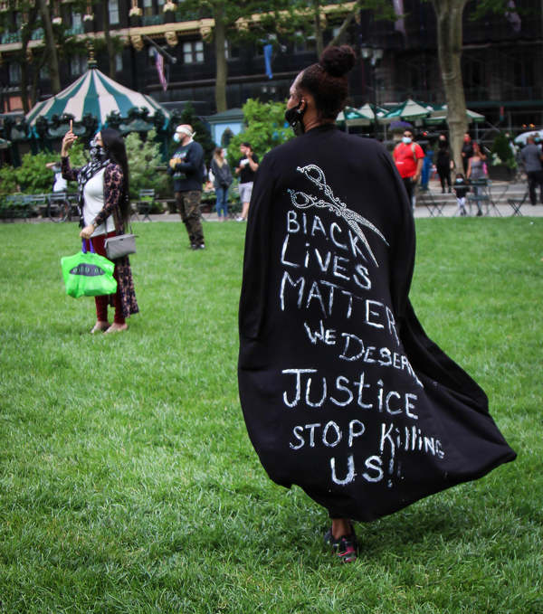 Photo Flash: New Yorkers Take To The Streets For Black Lives Matter Protests Image