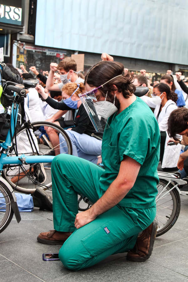 Photo Flash: New Yorkers Take To The Streets For Black Lives Matter Protests Image
