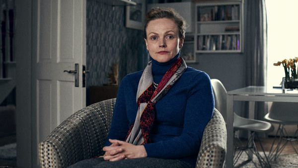 Photo Flash: First Look at Imelda Staunton, Martin Freeman, and More in Alan Bennett's TALKING HEADS on BBC One Image