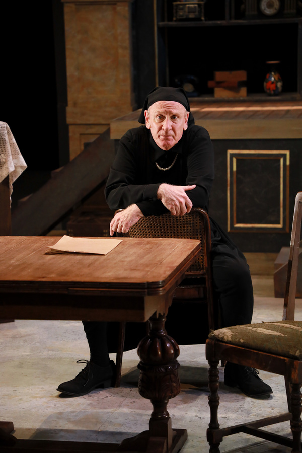 Photo Flash: First Look at WaterTower's I AM MY OWN WIFE Image