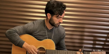 VIDEO: Ramin Karimloo Sings an Acoustic Rendition of 'Amazing Grace' Photo