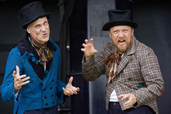 Photo Flash: HORRIBLE HISTORIES: BARMY BRITAIN Opens at Henley's Car Park Party Image