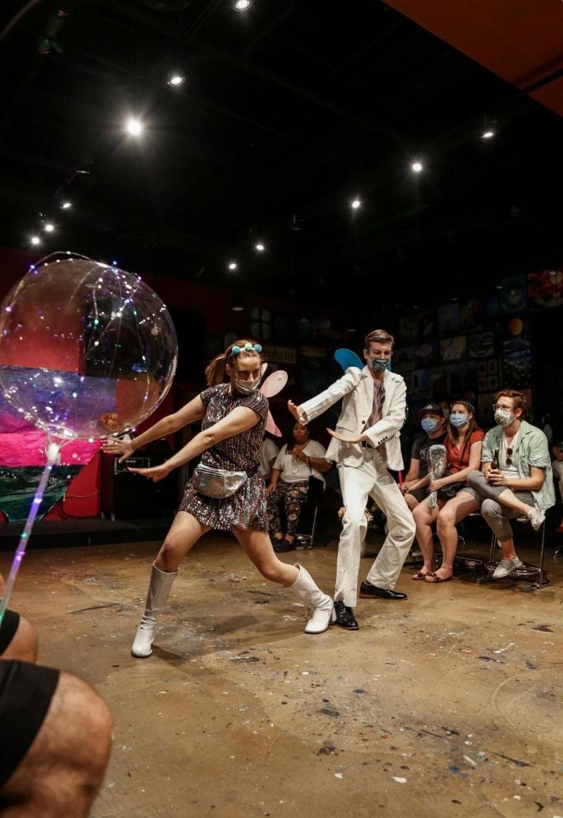 Feature: A MIDSUMMER NIGHT'S DREAM Delights Audiences With Live Performances At Pinot's Palette Image
