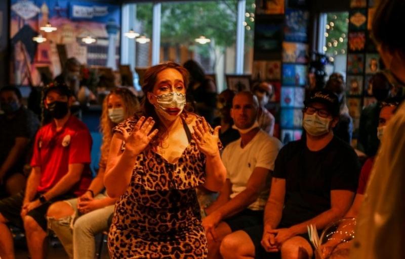 Feature: A MIDSUMMER NIGHT'S DREAM Delights Audiences With Live Performances At Pinot's Palette Image