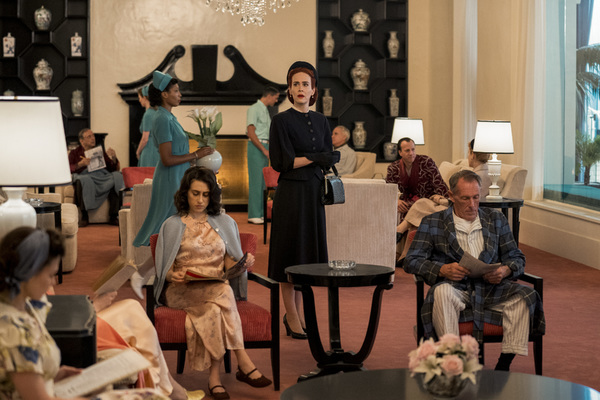 Photo Flash: Get a First Look at Cynthia Nixon, Sarah Paulson, & More in Ryan Murphy's New Netflix Series RATCHED Image