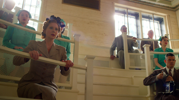 Photo Flash: Get a First Look at Cynthia Nixon, Sarah Paulson, & More in Ryan Murphy's New Netflix Series RATCHED Image