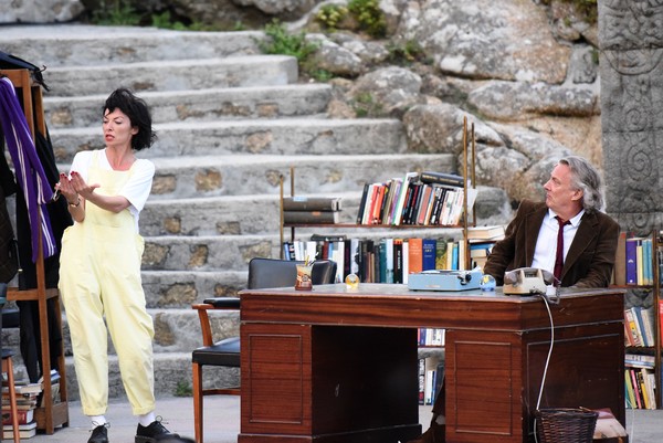 Photo Flash: First Look at EDUCATING RITA, Now Playing at the Minack Theatre Image