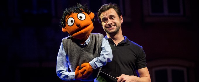 Review: AVENUE Q at Maria Matos  Image