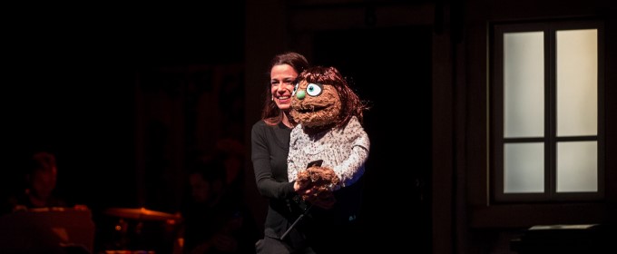 Review: AVENUE Q at Maria Matos  Image