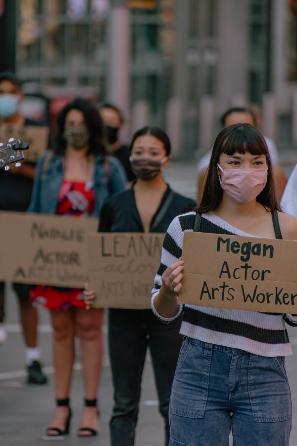 Photo Flash: Artists Gather in Times Square for Be An #ArtsHero Campaign Image