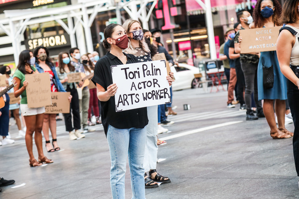 Photo Flash: Artists Gather in Times Square for Be An #ArtsHero Campaign Image