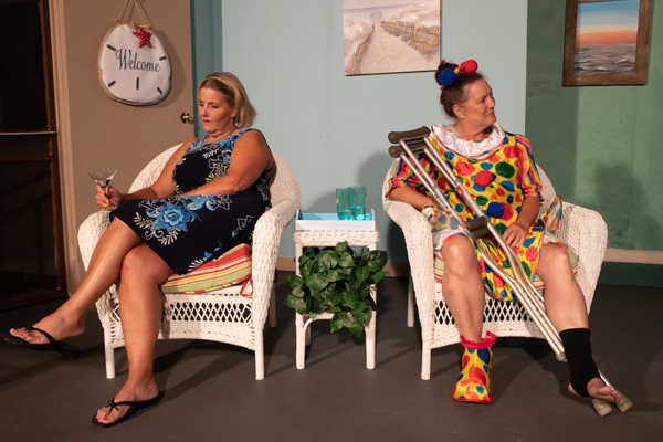 Photo Coverage: First look at Curtain Players' THE DIXIE SWIM CLUB Image