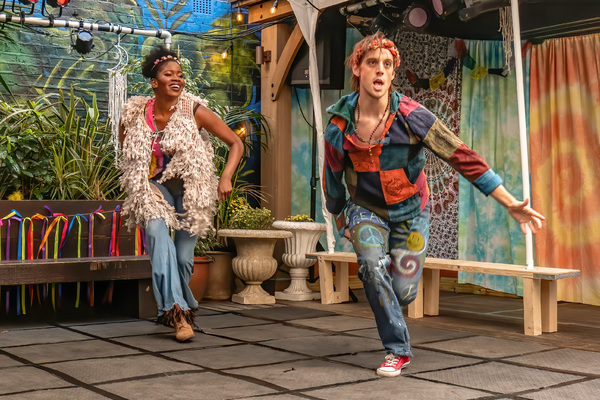 Photo Flash: First Look at PIPPIN at The Garden Theatre Image
