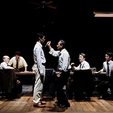 Interview: Peter McKintosh Talks TWELVE ANGRY MEN at Bunkamura Theatre Cocoon 