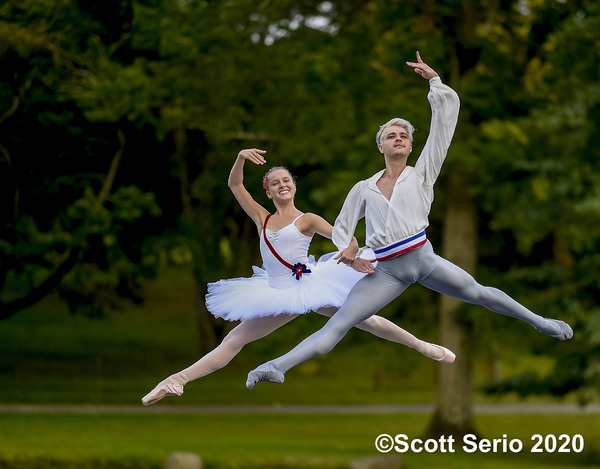 BWW Previews: INAUGURAL FALL GATHERING OF DANCE at Red Rose Farm Image