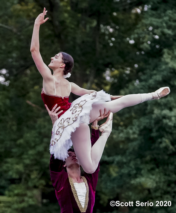 BWW Previews: INAUGURAL FALL GATHERING OF DANCE at Red Rose Farm Image
