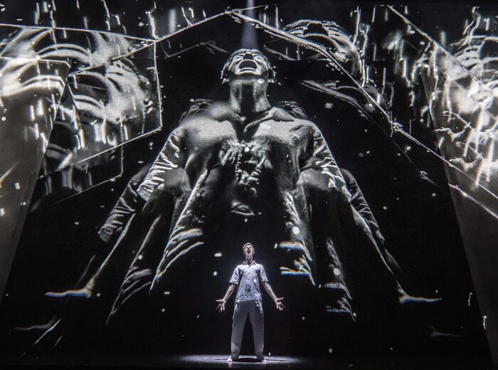 Review: THE TIME TRAVELLER'S WIFE, Apollo Theatre Image
