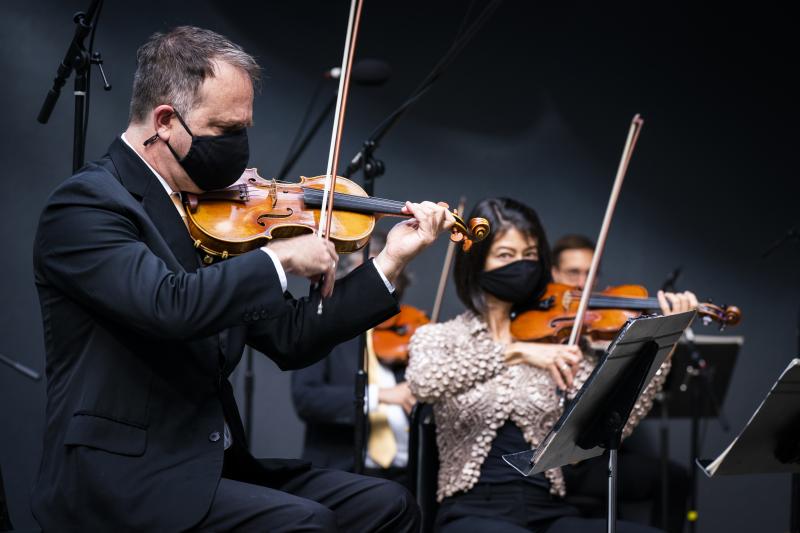 Video & Photos: Liev Schreiber Narrates Orpheus Chamber Orchestra's New Translation of EGMONT  Image