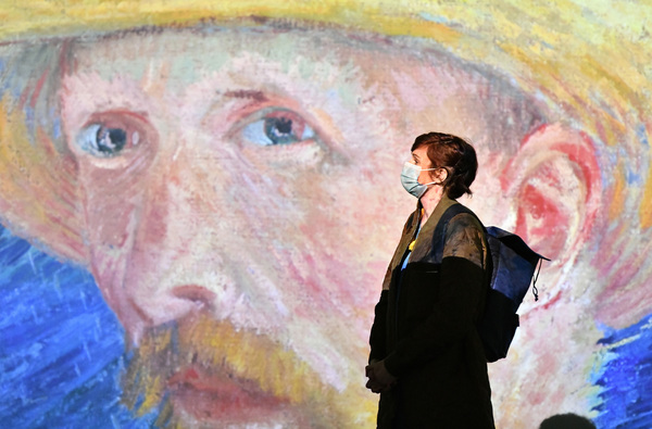 Photo Flash: VAN GOGH ALIVE Has UK Premiere at Birmingham Hippodrome Image