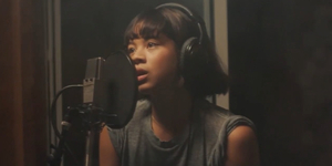  Eva Noblezada Sings 'Square Peg' from YELLOW ROSE Video