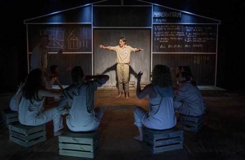 Review: Emerging Director And Playwright Saro Lusty-Cavallari Delivers A Captivating Adaptation Of George Orwell's ANIMAL FARM For New Theatre. 