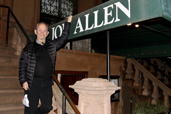 Photo Flash: Matthew Broderick, Joel Grey and More Celebrate the Return of Joe Allen 