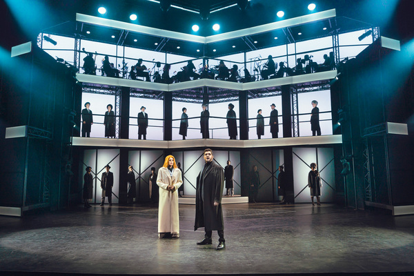 Photos/Video: First Look at the Russian Premiere of CHESS The Musical Image