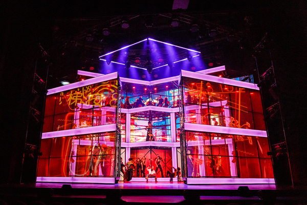 Photos/Video: First Look at the Russian Premiere of CHESS The Musical Image