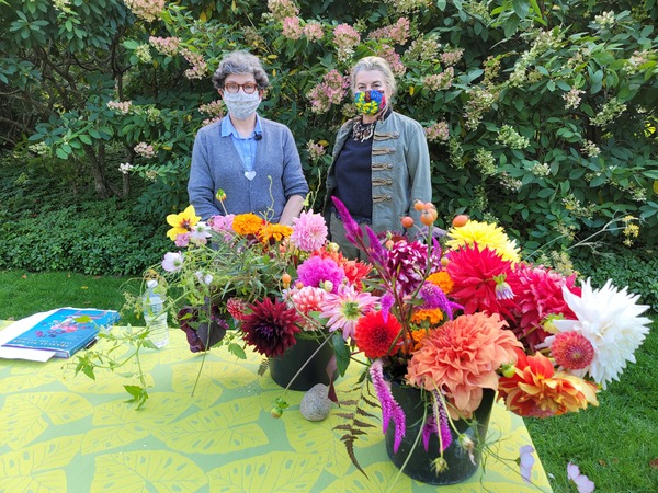 Photo Flash: LongHouse Reserve Celebrates Family Day and Dahlia Day!  Image