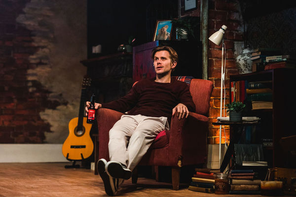 Photo Flash: First Look at Rob Houchen and Celinde Schoenmaker in MARRY ME A LITTLE Image