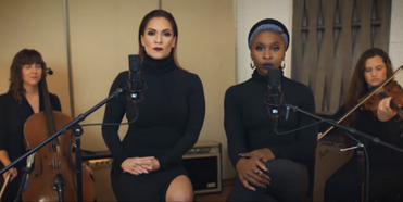 8 Videos That Make Us Excited for Shoshana Bean's Upcoming Concert! Photo