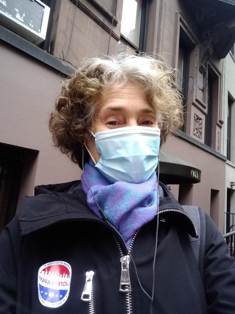 Feature: Cabaret and Concert Artists Flock To Polls For Early Voting Image