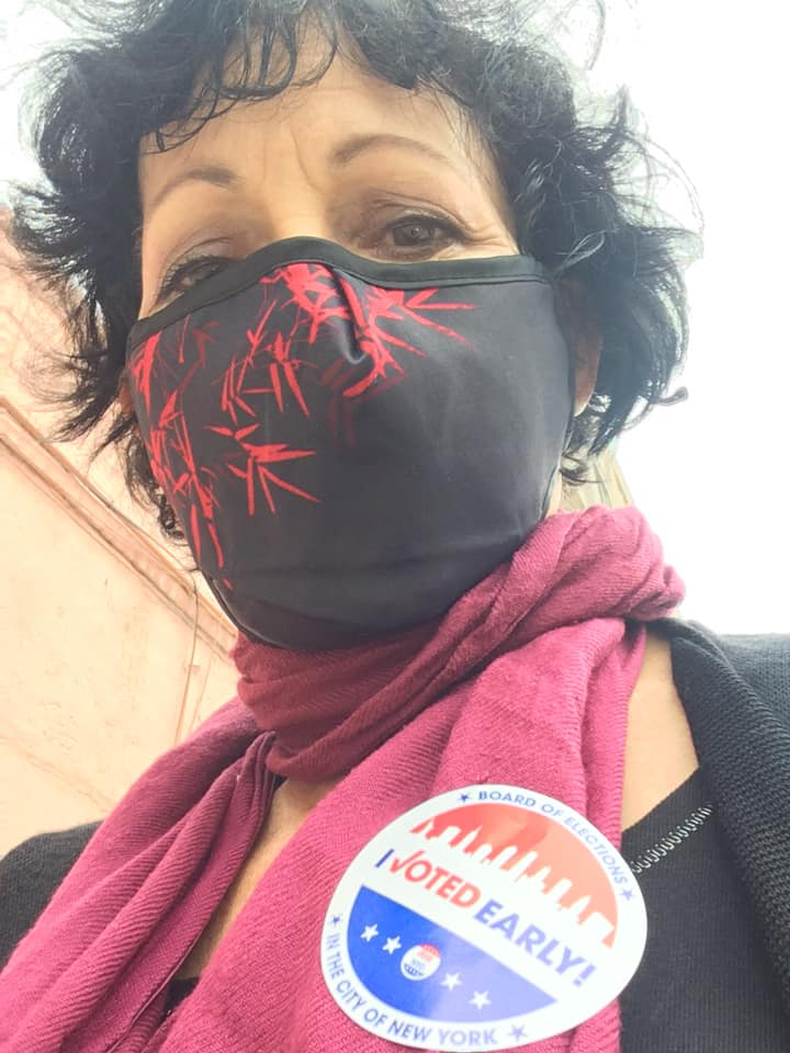 Feature: Cabaret and Concert Artists Flock To Polls For Early Voting Image