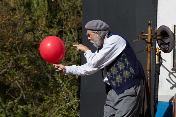 Photo Flash: Raleigh Little Theatre Presents BALLOONACY Image