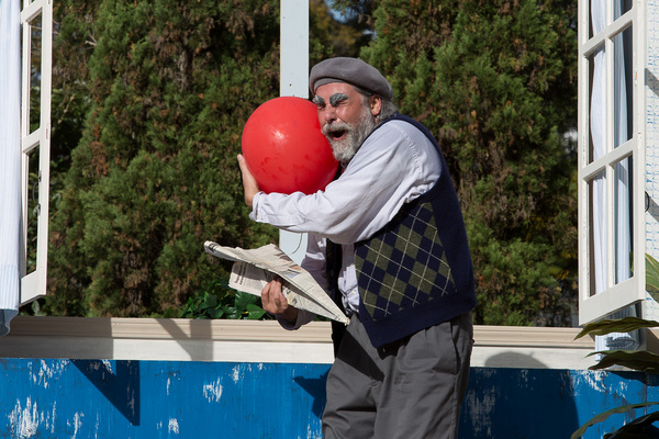 Photo Flash: Raleigh Little Theatre Presents BALLOONACY Image