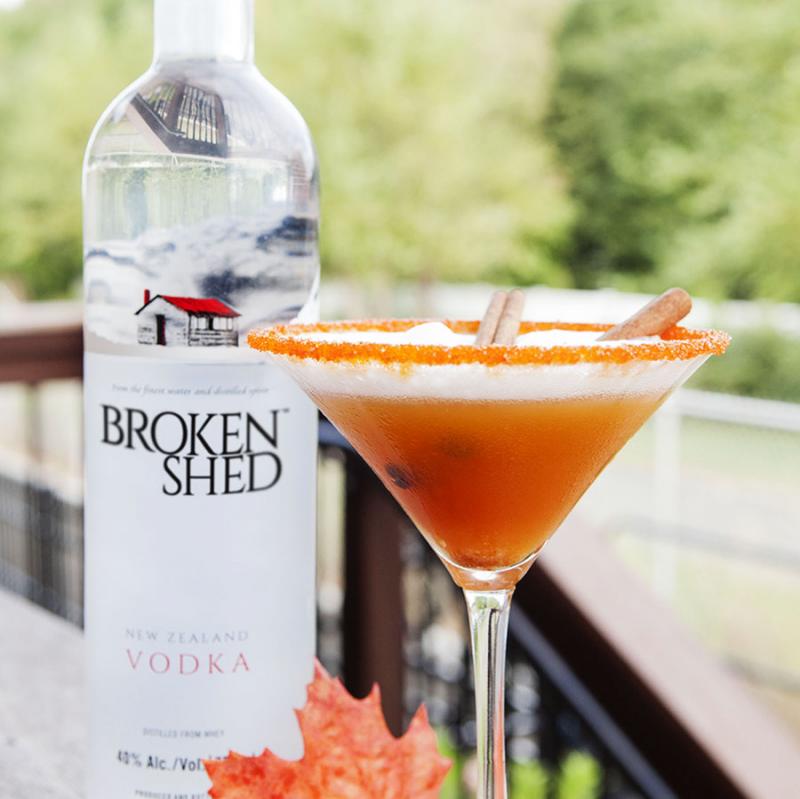 Cider Inspired COCKTAIL RECIPES to Top off Your Fall Celebrations  Image