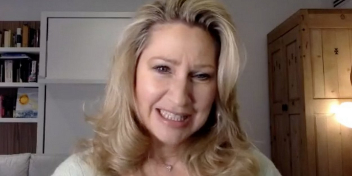 Luba Mason Talks About Her New Album 'Triangle' and More on Backstage LIVE With Richard Ri Video