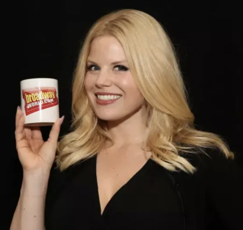 Wake Up With BWW 11/25: GRAMMY Nominations, THE PROM Posters, and More! Image