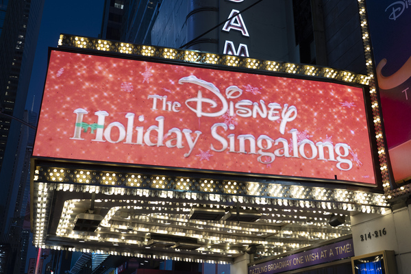 Photo Flash: First Look at Reunited Disney Casts in The Disney Holiday Singalong! Image