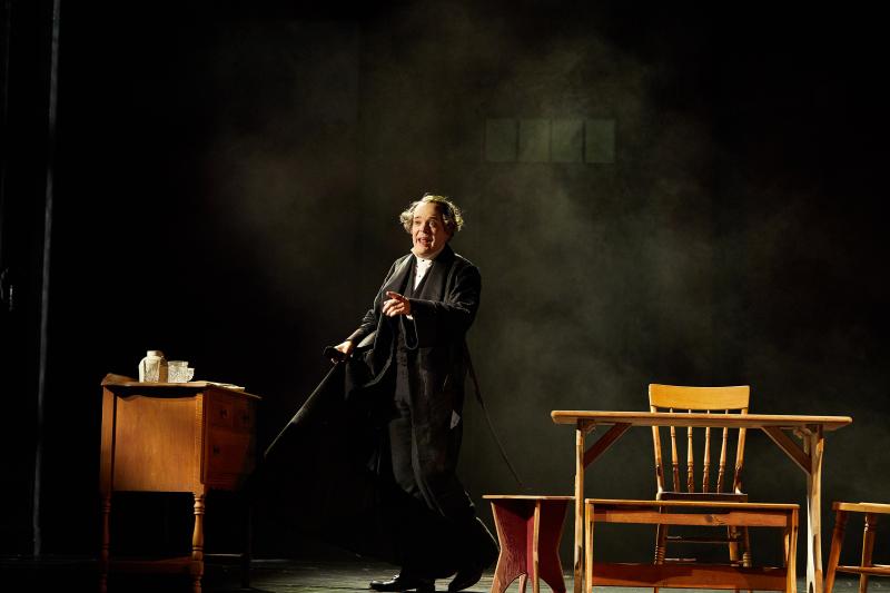 Feature: A CHRISTMAS CAROL at Coachella Valley Repertory Image