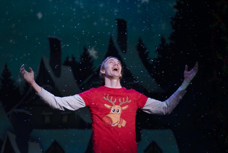 Interview: How KRIS KRINGLE THE MUSICAL Is Spreading Virtual Cheer This Holiday Season  Image