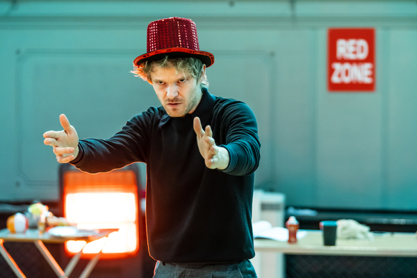 Photo Flash: Inside Rehearsal For THE COMEBACK at the Noel Coward Theatre Image