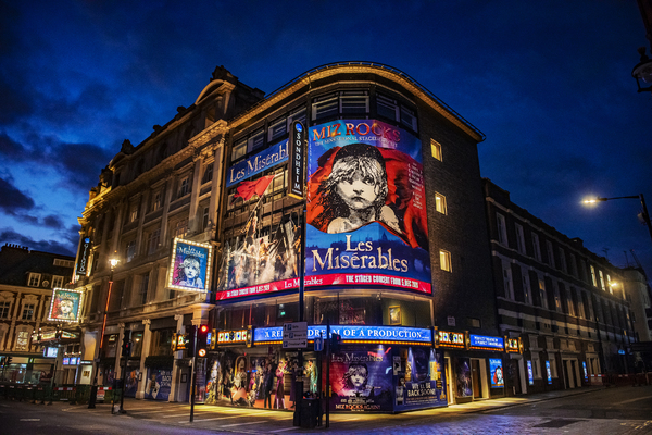 Photo Flash: LES MISERABLES - THE STAGED CONCERT Returns December 5 Image
