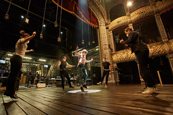 Photo Flash: Go Inside Rehearsals for Old Vic: In Camera –A CHRISTMAS CAROL Starring Andrew Lincoln Image