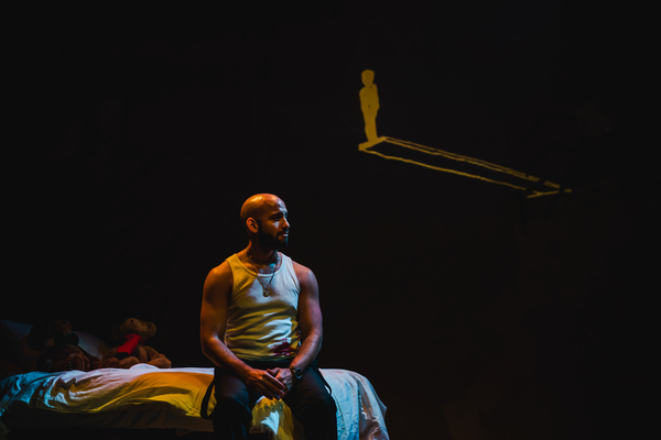 Photo Flash: First Look at the Barn Theatre's One-Man PETER PAN Starring Waylon Jacobs Image