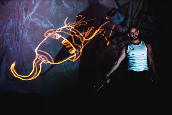 Photo Flash: First Look at the Barn Theatre's One-Man PETER PAN Starring Waylon Jacobs Image