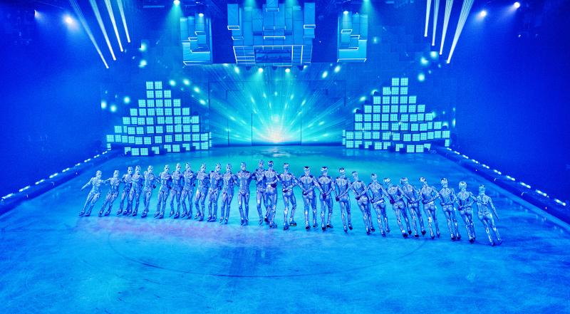 Feature: JARENLANGE KERSTTRADITIE VAN HOLIDAY ON ICE IN ERE HERSTELD Image